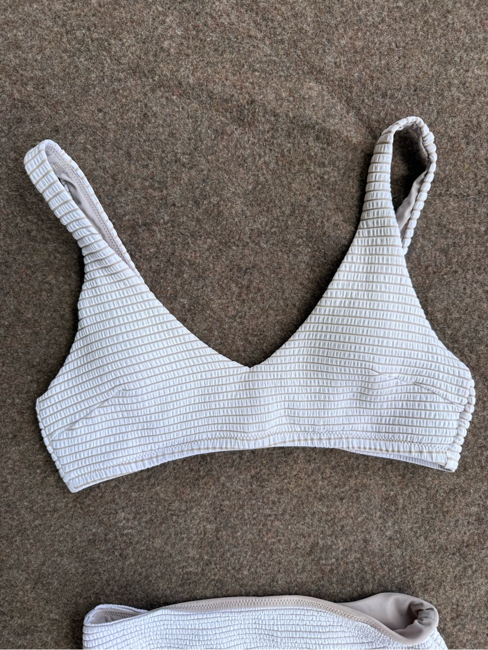 lululemon athletica White Textured Bikini Top and bottoms